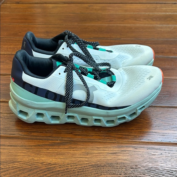 White/Mint/Orange Oncloudmonster Running Shoes Women’s Size 10.5 EUC - Picture 3 of 9